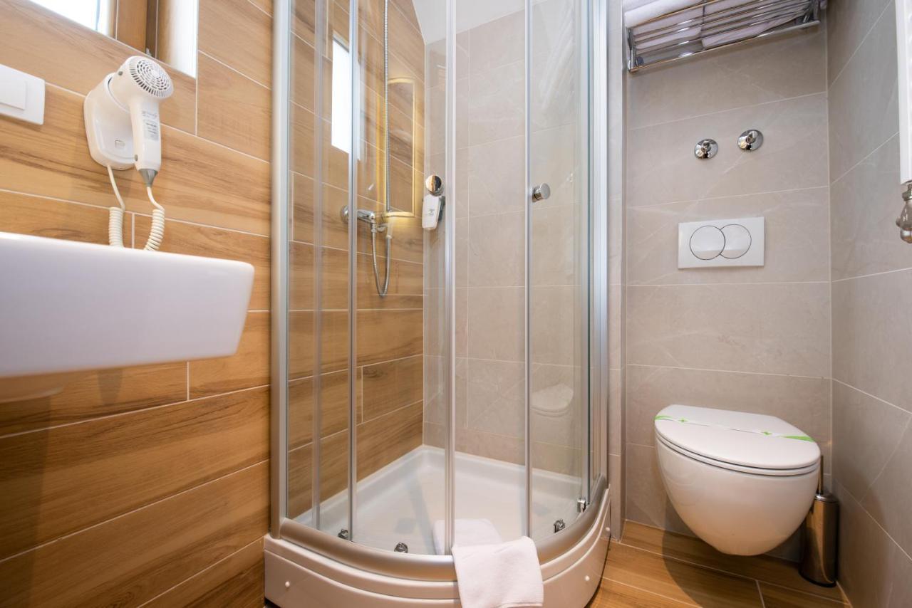 Hotel Rajska Dolina Jahorina Bagian luar foto